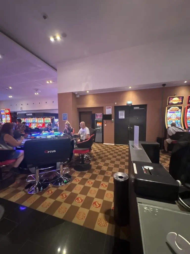 Gaming lounge with slot machines at Circus Casino Balaruc