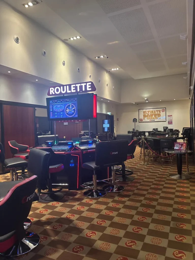Electronic roulette room at Circus Casino Balaruc